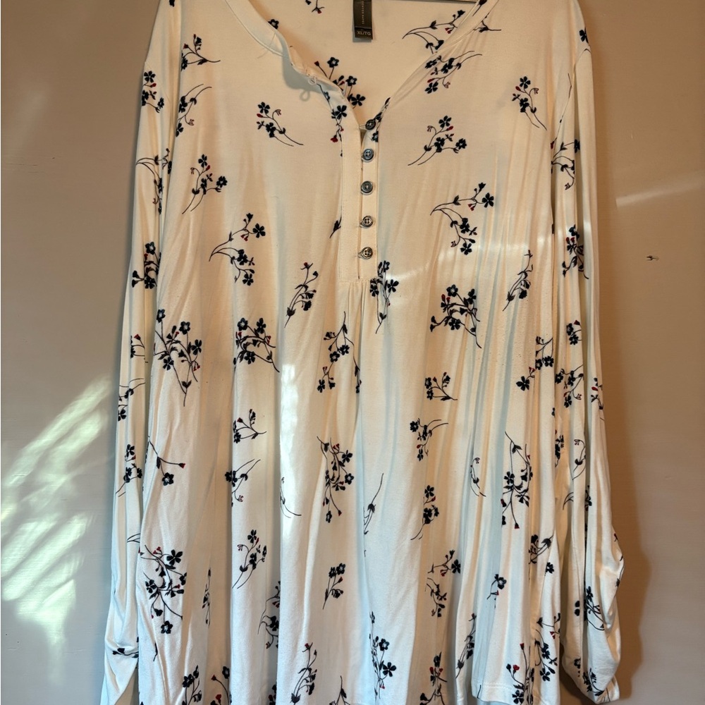Denver Hayes White Floral Blouse